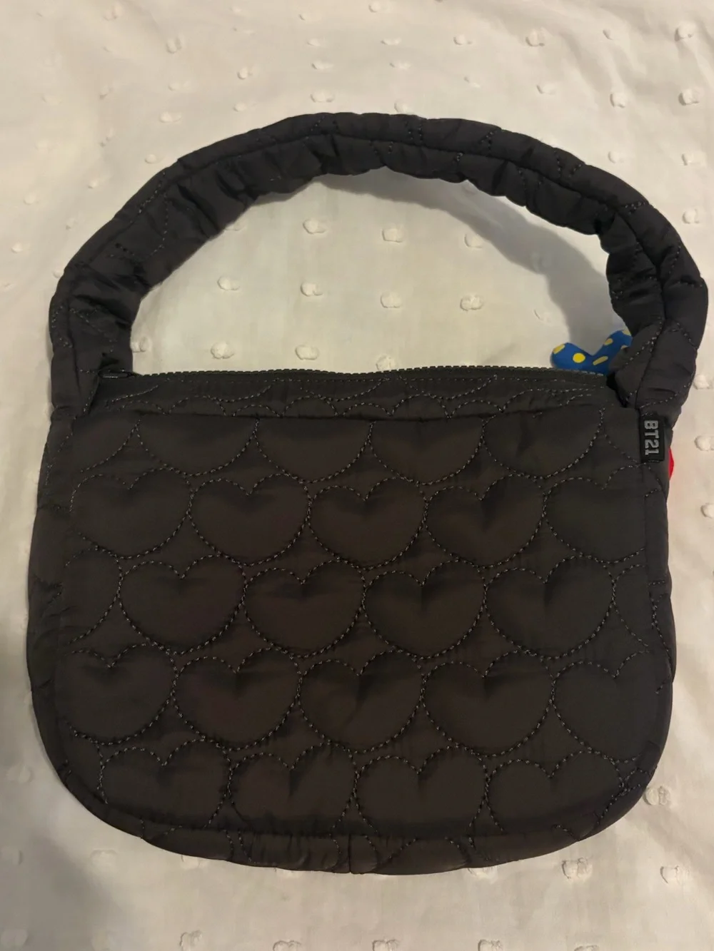 BT21 Tata Black Puffer Purse
